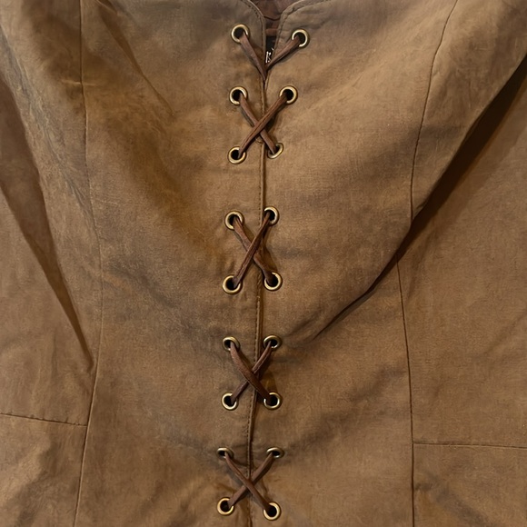 Brown ties front vest! - Picture 3 of 5
